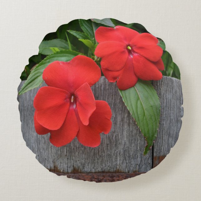 Blomsterträdgård Pillow Rund Kudde (Framsidan)