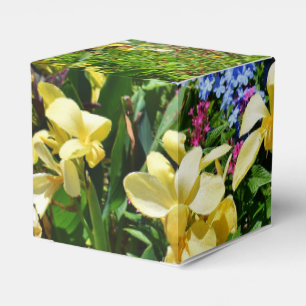Blomsterträdgård presentaskar