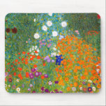 Blomsterträdgård vid Gustav Klimt vintageblommigt Musmatta<br><div class="desc">Bauerngarten/för blomsterträdgården/för stugan målade trädgårds- vintagekonst i 1905 av den österrikiska symbolisten & art nouveaukonstnären Gustav Klimt (1862-1918)</div>