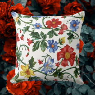 Blomstra modigt – Elegant blomsterkastkudde Kudde
