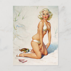 Blona på Sand Pin Up Vykort