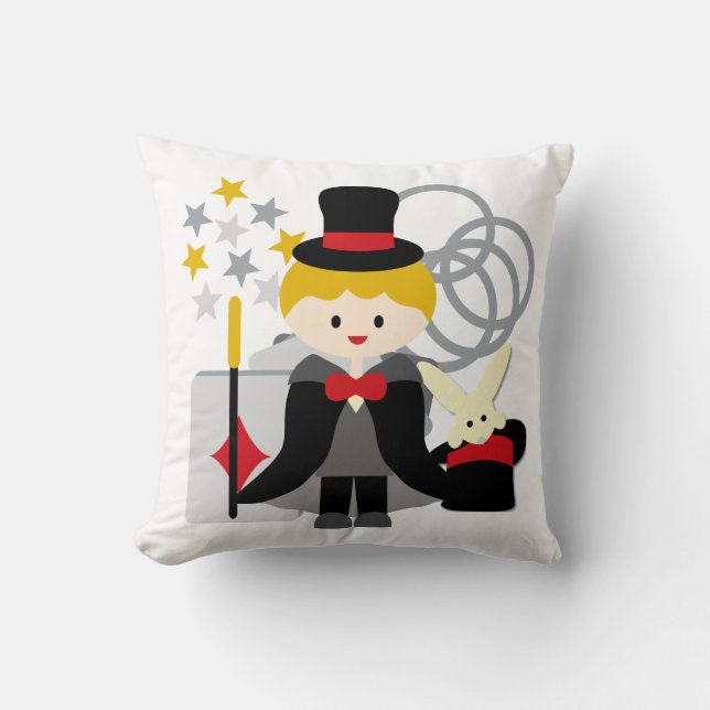Blond Hred Boy Magician Pillow Kudde (Framsida)