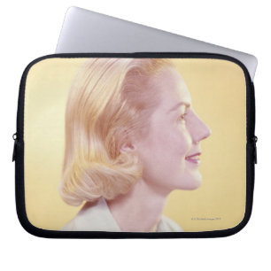 Blond kvinna laptop fodral