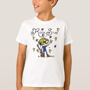 Blond pojkerockstjärna tee