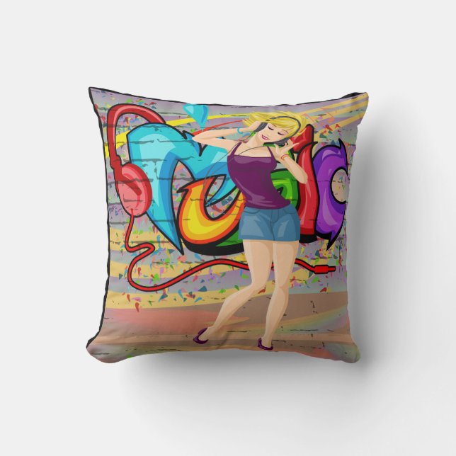 Blonde Girl Dancing MusicGraffiti Wall Background Kudde (Framsida)