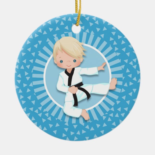 Blonde Karate Boy Ornament Judo Martial Arts (Framsidan)