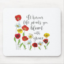 Bloom med nådig poppy-blommor