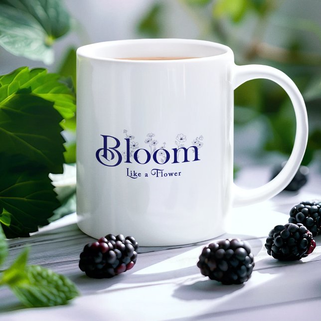 Bloom som en blommande inspirationstyp jumbo mugg (Skapare uppladdad)
