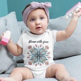 Bloom with Grace: Vår Blommigt T Shirt