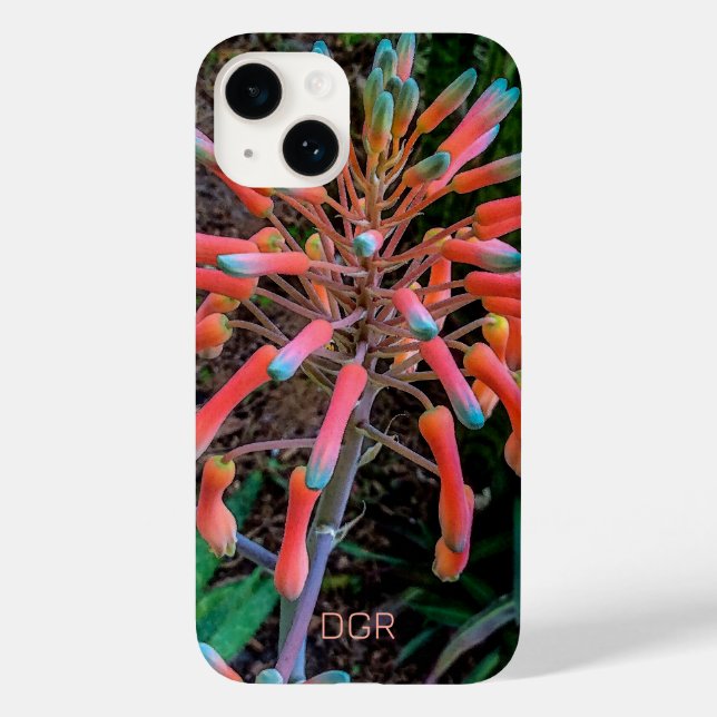 Blooming Aloe Plant iPhone 14 Fodral (Baksida)
