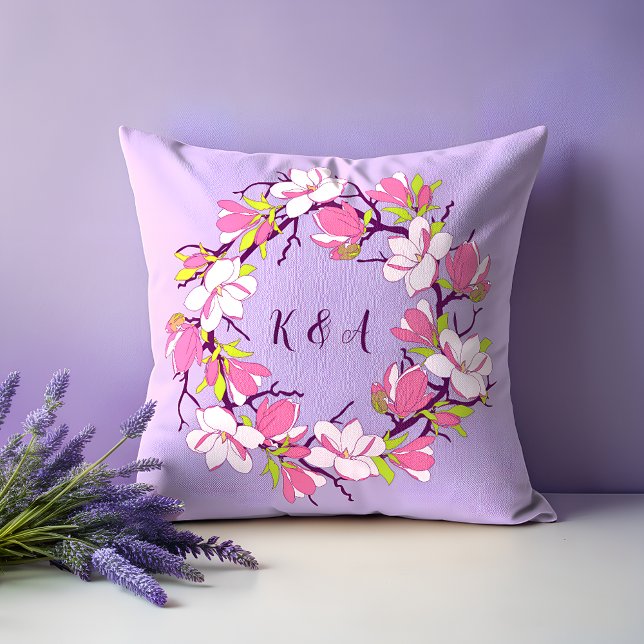 Blooming Magnolia Personlig Dekorativ kudde (Blooming Magnolia Personalized Throw Pillow)
