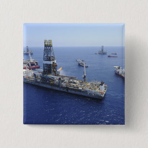 Blossa funktioner som föras av drillshipen knapp