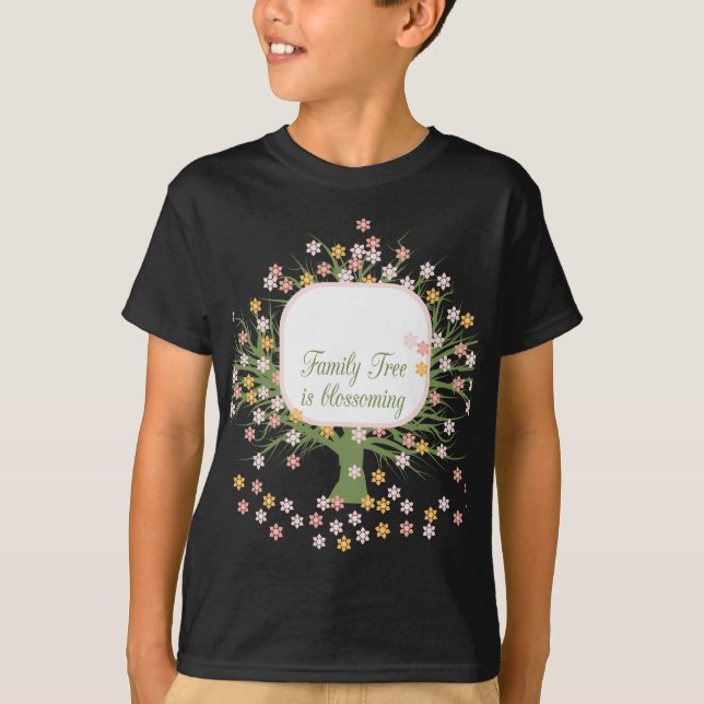 Blossoming Family Träd Tee (Framsida)