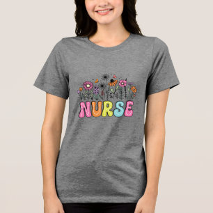 "Blossoming Healer" Blommigt Sjuk T Shirt