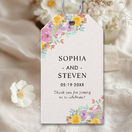 Blossoming Love – A Spring Floral Wedding Presentetikett