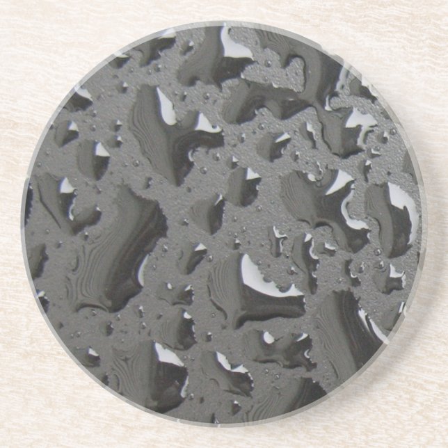 Blöt svart underlägg (Framsidan)