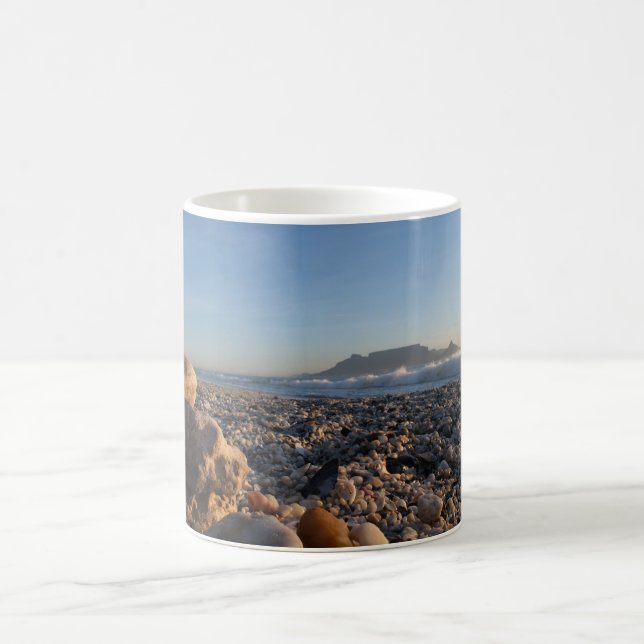 Blouberg Beach Bord Mountain Stacks Sten Kaffemugg (Center)