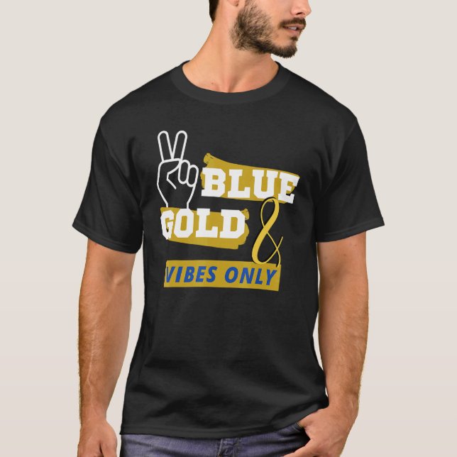 Blue And Gold Game Day Group  For High School Foot T Shirt (Framsida)
