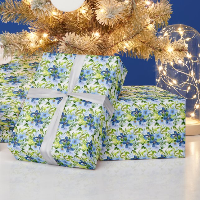 Blue and Navy Flowers with Foliage  Presentpapper (Helgdagar)