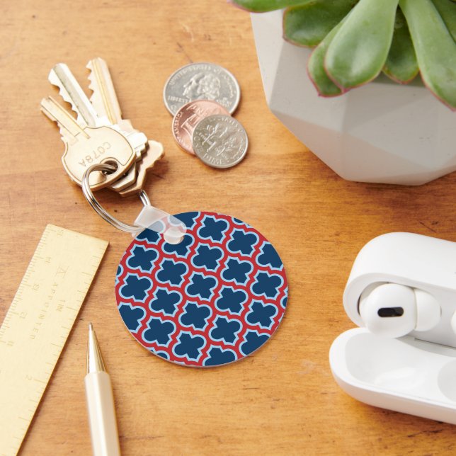 Blue and Red Moroccan Trellis, Lattice, Quatrefoil Nyckelring (Skrivbord)