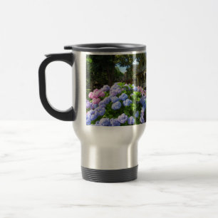 Blue and Rosa Hydrangeas - Martha's Vineyard Resemugg