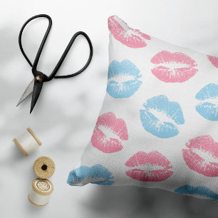 Blue and Rosa Läppar Mönster, Lipstick, Kiss Prydnadskudde