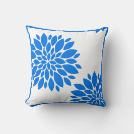 Blue and White Chrysanthemum Pillow Kudde