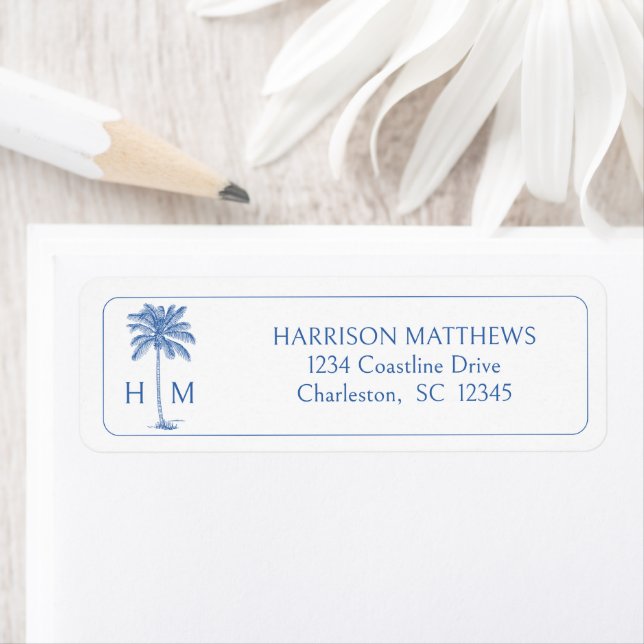 Blue and White Coastal Palmetto Palm Monogram Returadress Etikett (Insitu)