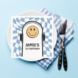 Blue and White Retro Checkated Birthday Boy Pappersservett