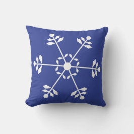 Blue and White Snowflake Pillow #HolidayZ Kudde