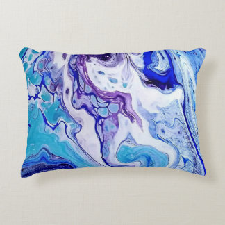 Blue and White Swirls Cushion – Unique Design Prydnadskudde