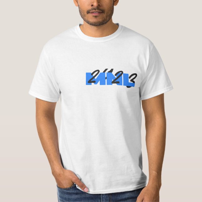 Blue black t shirt (Framsida)
