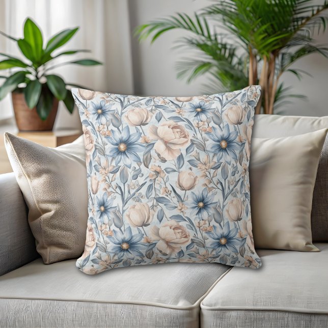 Blue & Blush Botanical Watercolor Kudde (Skapare uppladdad)