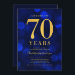 Blue Bokeh Guld Cheers till 70 års Födelsedagsfest Inbjudningar<br><div class="desc">Klassen 70:e Födelsedagsfest inbjudan med ord "Cheers to 70 Years" i faux guld-folie mot en safir blå bokeh mönster-bakgrund. Inbjudan har en blå bakgrund på baksidan. Anpassa den här inbjudan med dina detaljer genom att ersätta platshållartexten. Om du vill ha fler alternativ, t.ex. att ändra teckensnitt, storlek text / färg...</div>