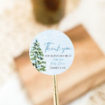 Blue Bows Julgran Girl Winter Baby Shower Runt Klistermärke<br><div class="desc">Den blå Bows Julgran Girl Baby Shower Classic Sticker ger en nyck till din vintermatade babydusch! Med en delikat blå fluga och ett frestigt Julgran är denna dekal perfekten för att fira flicka i mysiga säsong stil. Använda det på favörer, inbjudan eller dekorplagg för att ge helgdag magi och en...</div>