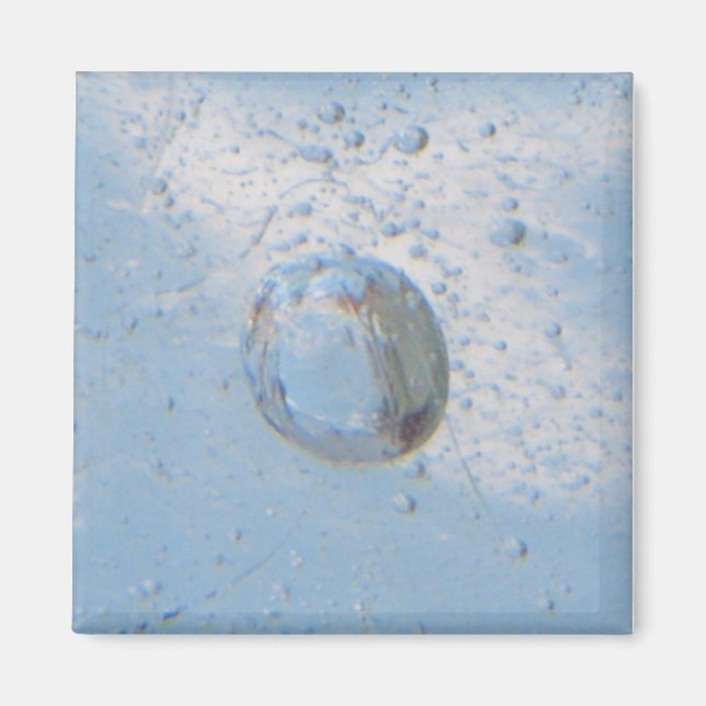 BLUE BUBBLE MAGNET (Framsidan)