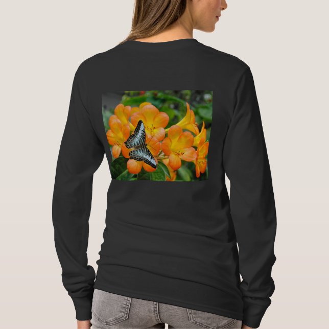 Blue butterfly med Tropical Rhododendron T-Shirt (Baksida)