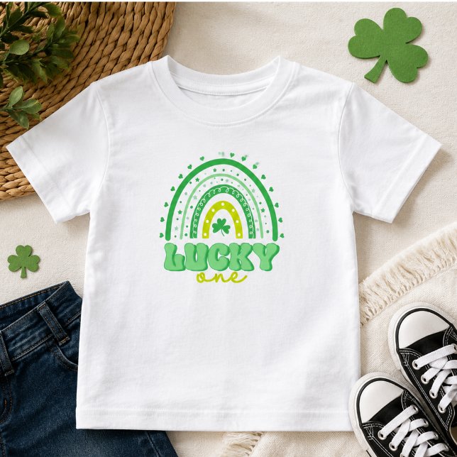 Blue Clover & Rainbow Lucky One Första födelsedag  T Shirt (Blue Clover & Rainbow Lucky One First Birthday Toddler T-shirt)
