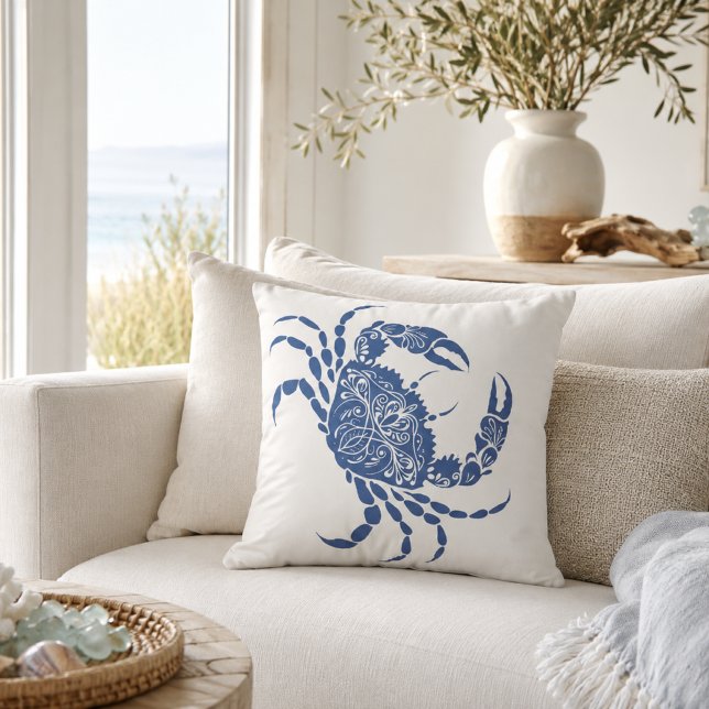 Blue Crab Mandala Coastal | Nautical  Kudde (Skapare uppladdad)