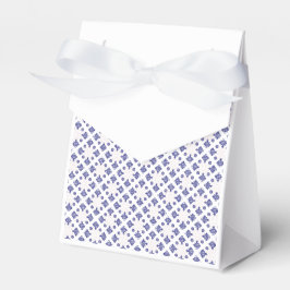 Blue Cross Pendant Pattern Presentaskar