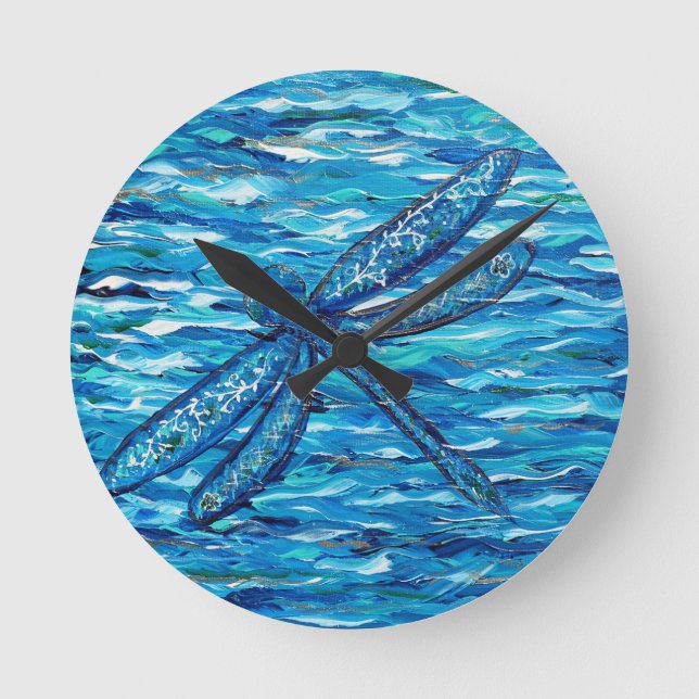 Blue Dragonfly Painting Rund Klocka (Framsida)