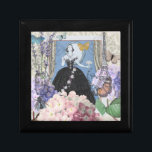 Blue Elegant Woman Blommigt Finare Gown Minnesask<br><div class="desc">En rik av Viktoriansk tidsålder,  ett kollage som omfattar mode-illustrationen av George Barbier från 1920-talet,  och som samlades med Victorian bilder inklusive blommor,  fjärilar,  Eiffel Torn och en William Morris-bakgrund.</div>