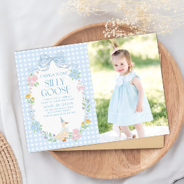 Blue Fånig Goose Blommigt Gingham 1:a födelsedagen Inbjudningar