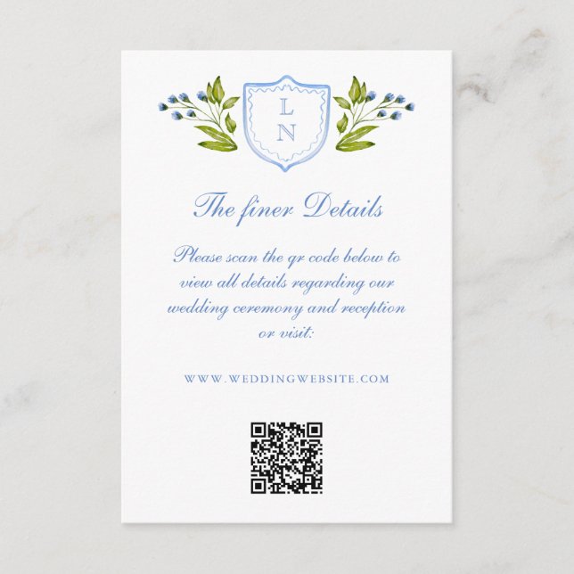 Blue Floral Crest Wedding Details QR Code Tilläggskort (Framsida)