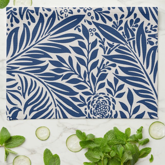 blue floral pattern with diverse leaves & blossoms kökshandduk (Vikta)