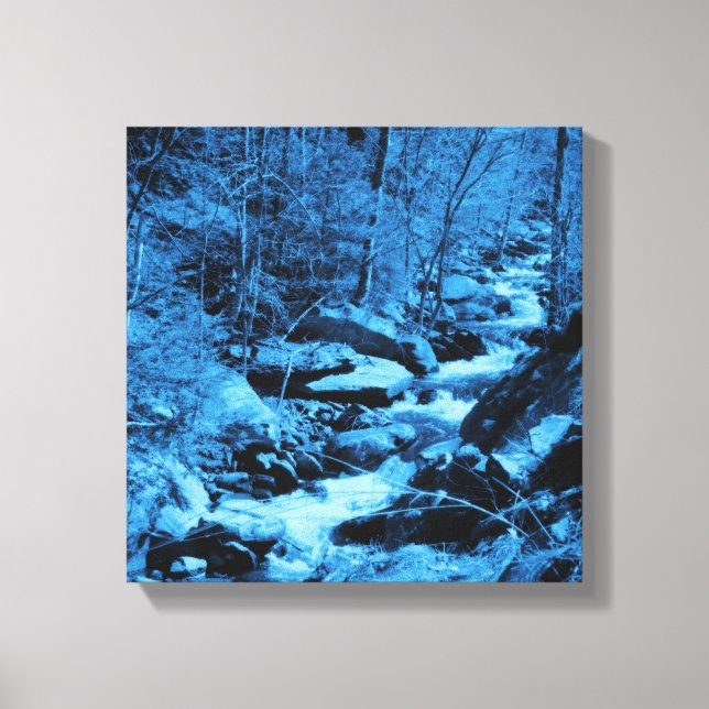 Blue Flowing Brook Fantasy Art Canvastryck (Framsida)