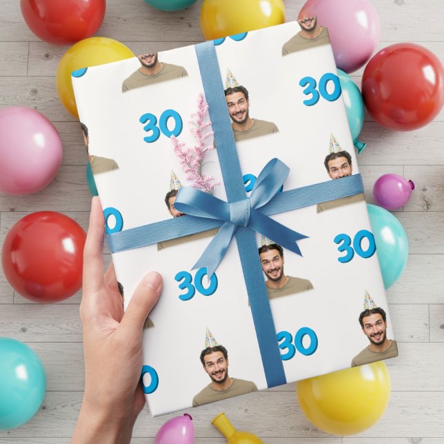 Blue Funny Face Gift Wrapping Paper for Men  Presentpapper (Skapare uppladdad)