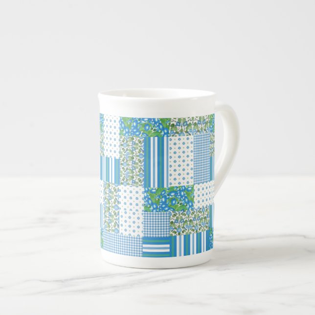 Blue God God God God Faux Patchwork Bone China Mug Benporslin Mugg (Framsida höger)