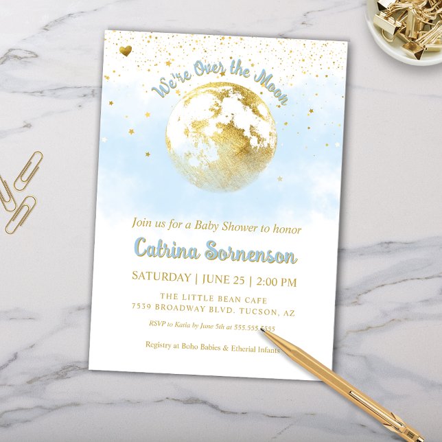 Blue Guld Måne och Stars Celestial Baby Shower Inbjudningar (Elegant Blue and Gold Over the Moon Theme Baby Shower Invitation)