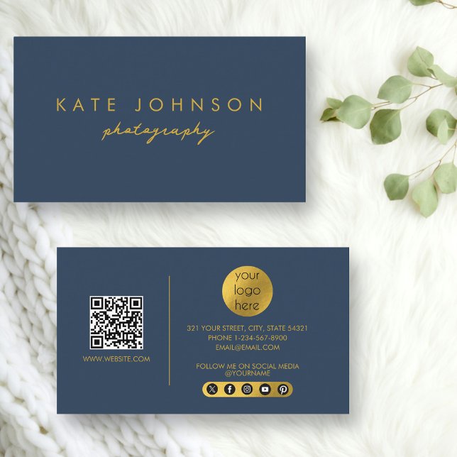 Blue Guld Modern skript QR-kod Social Media B Visitkort (Blue Gold Modern Script QR Code Social Media B Business Card)